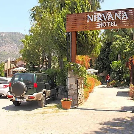 Nirvana فندق 4*